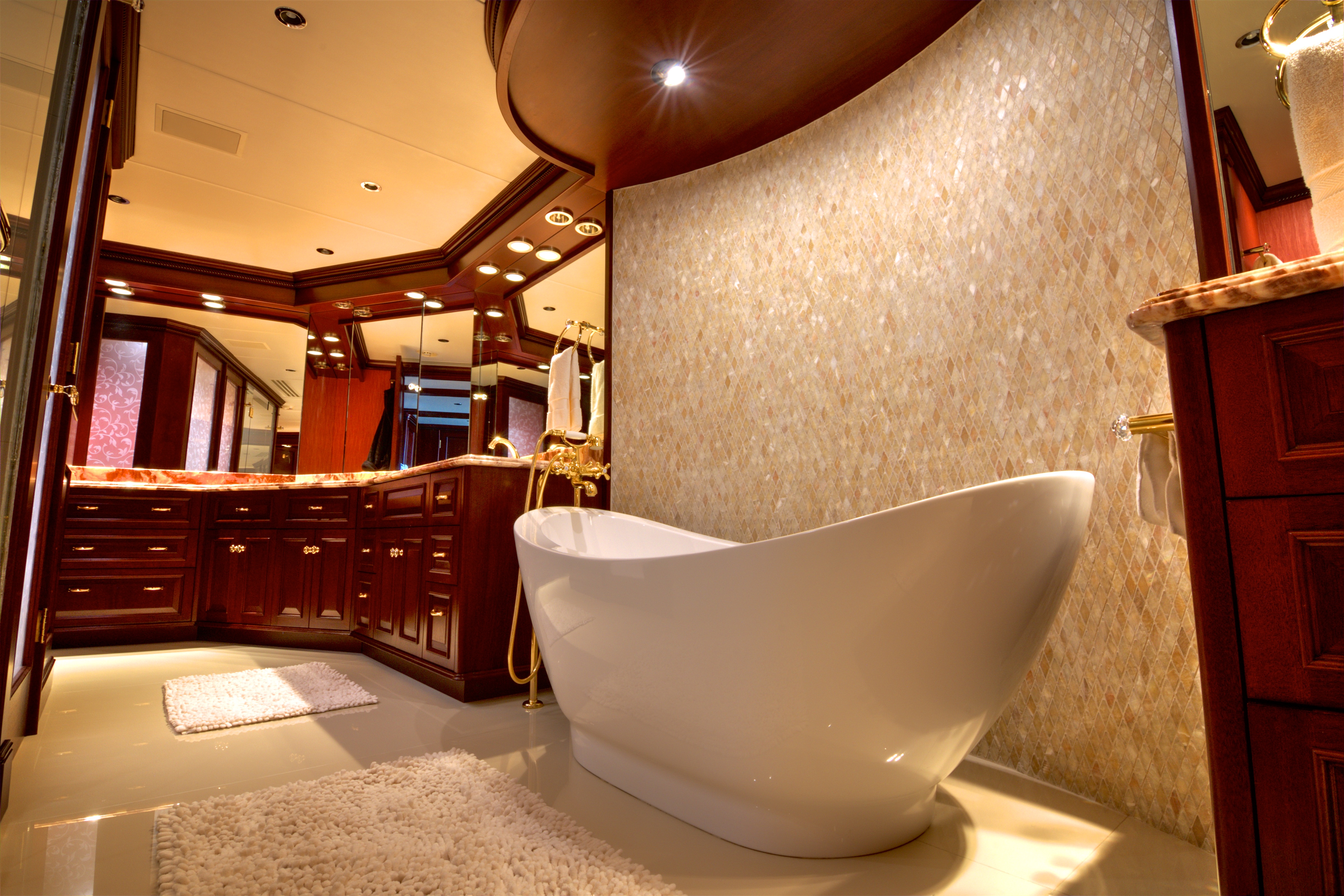 master Bath Tub